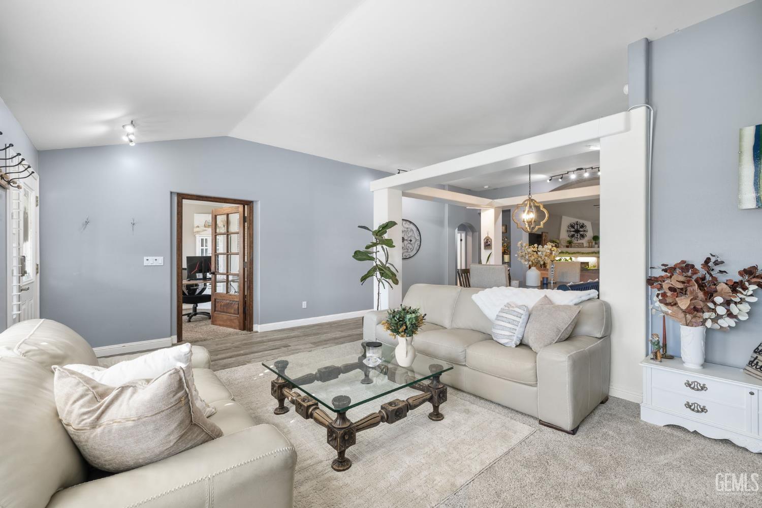 Bakersfield, California, 93312, United States, 4 Bedrooms Bedrooms, ,2 BathroomsBathrooms,Residential,For Sale,1970807