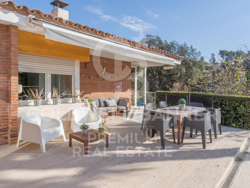 Cerdanyola del Vallès, Catalonia, ES, 4 Bedrooms Bedrooms, ,4 BathroomsBathrooms,Residential,For Sale,1481716