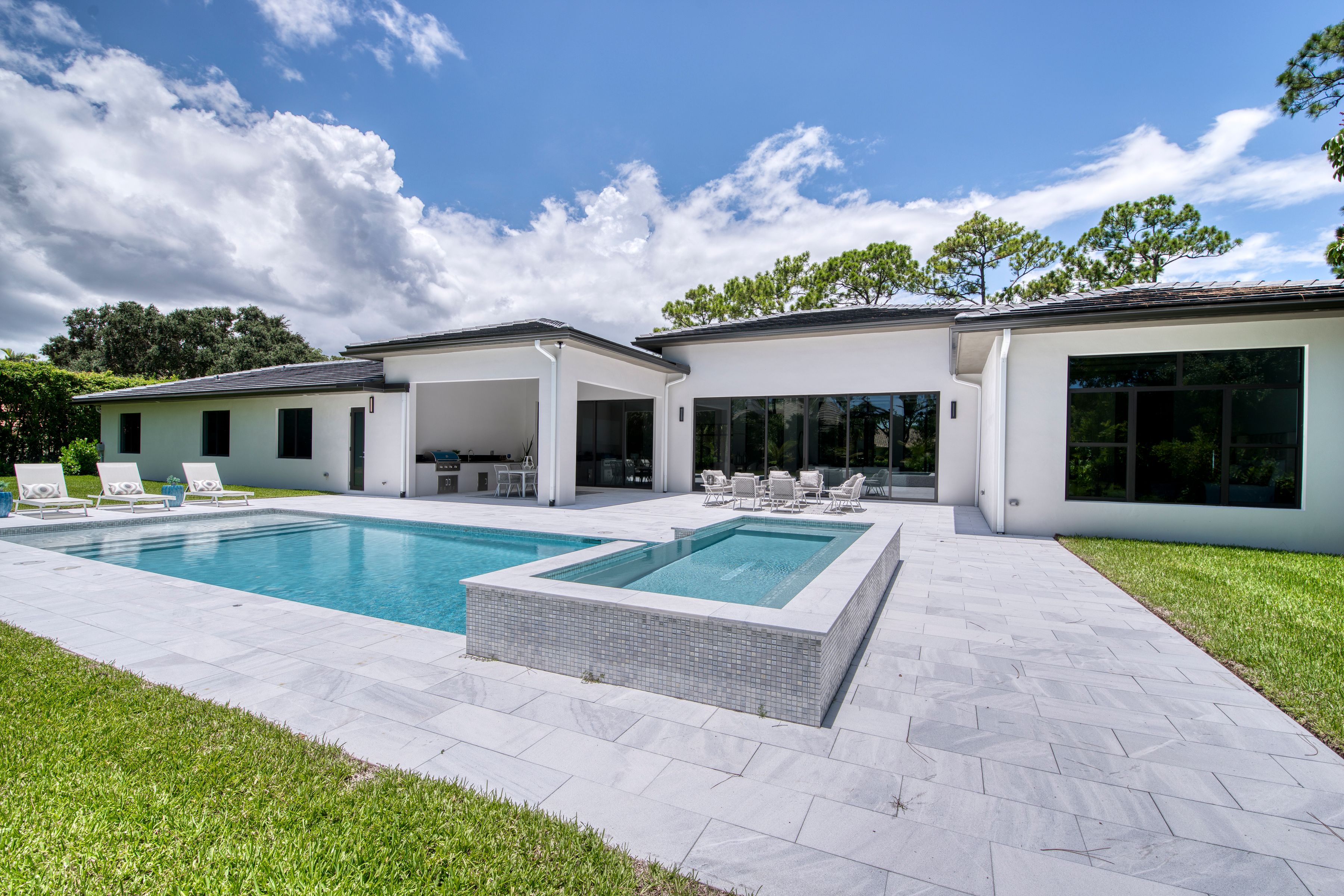  5382 Sea Biscuit Road - 物件實景