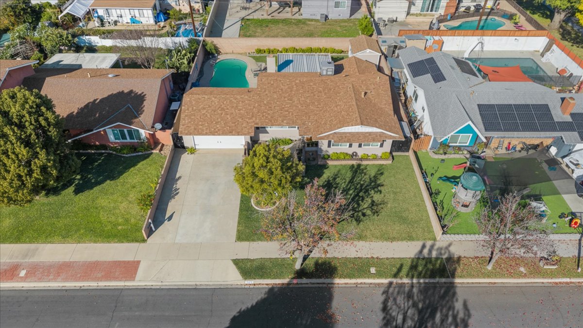 Ontario, California, 91762, United States, 3 Bedrooms Bedrooms, ,2 BathroomsBathrooms,Residential,For Sale,2012537