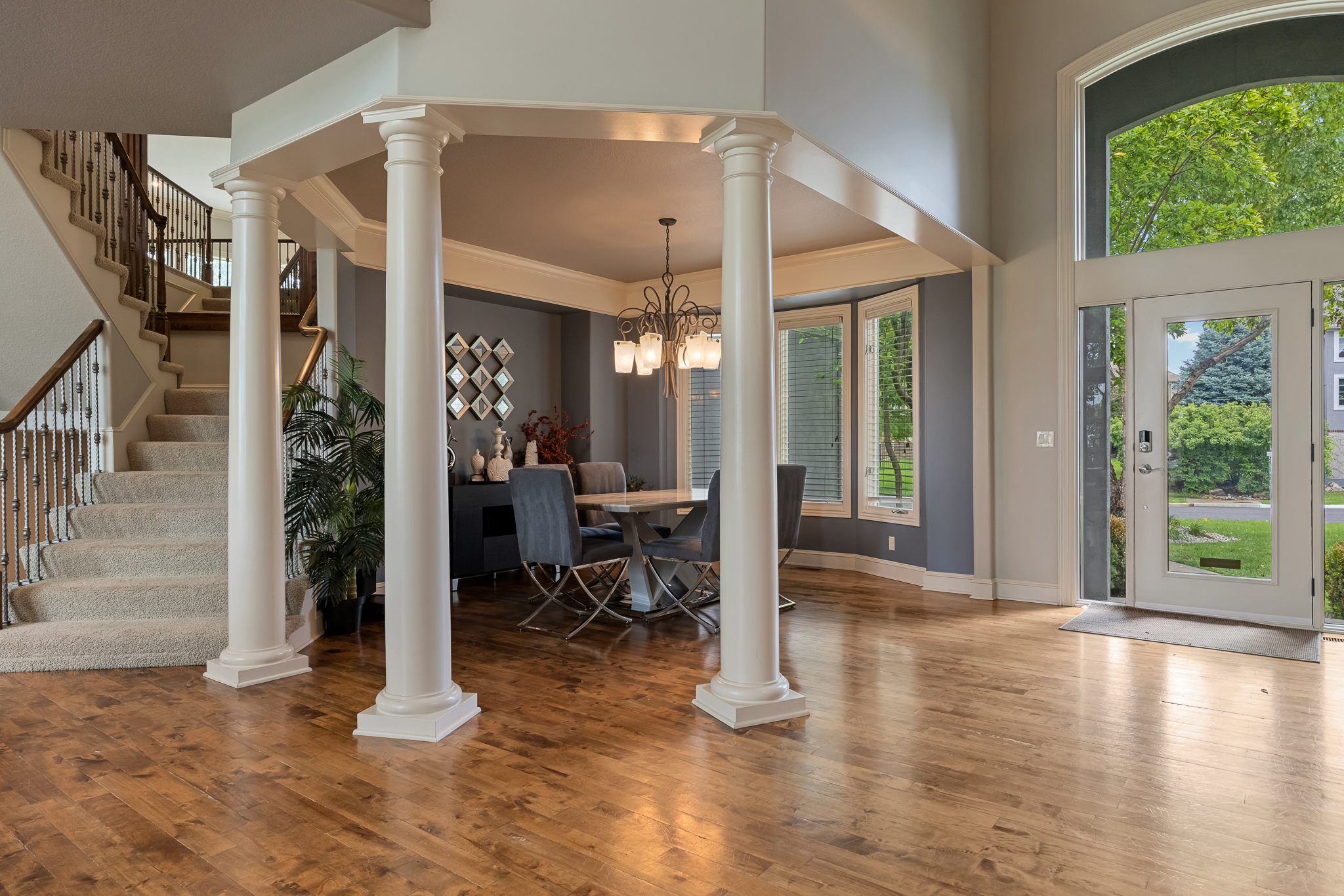  9920 Skyview Lane, Lenexa, KS 66220 - 物件實景