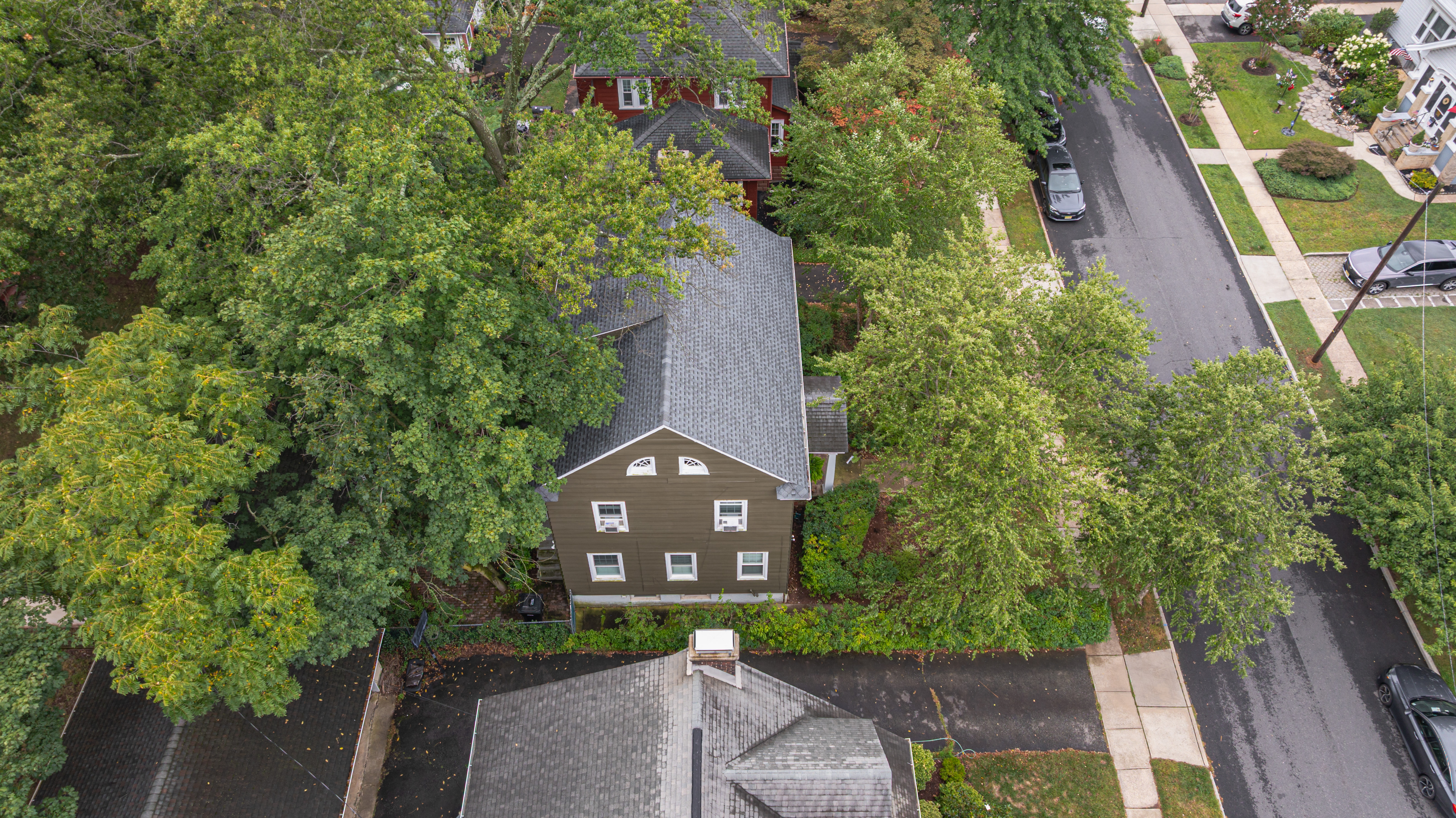 Highland Park, New Jersey, 08904, United States, 4 Bedrooms Bedrooms, ,2 BathroomsBathrooms,Residential,For Sale,1976521