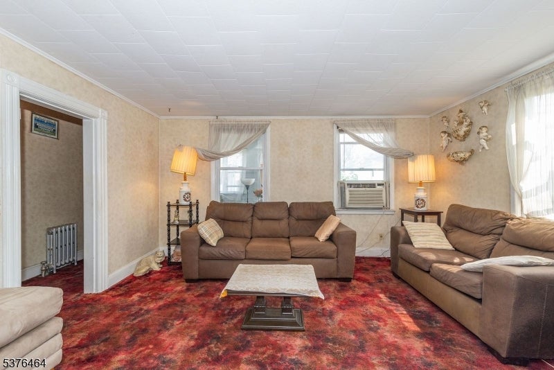 Paterson City, New Jersey, 07501, United States, 3 Bedrooms Bedrooms, ,3 BathroomsBathrooms,Residential,For Sale,1909454