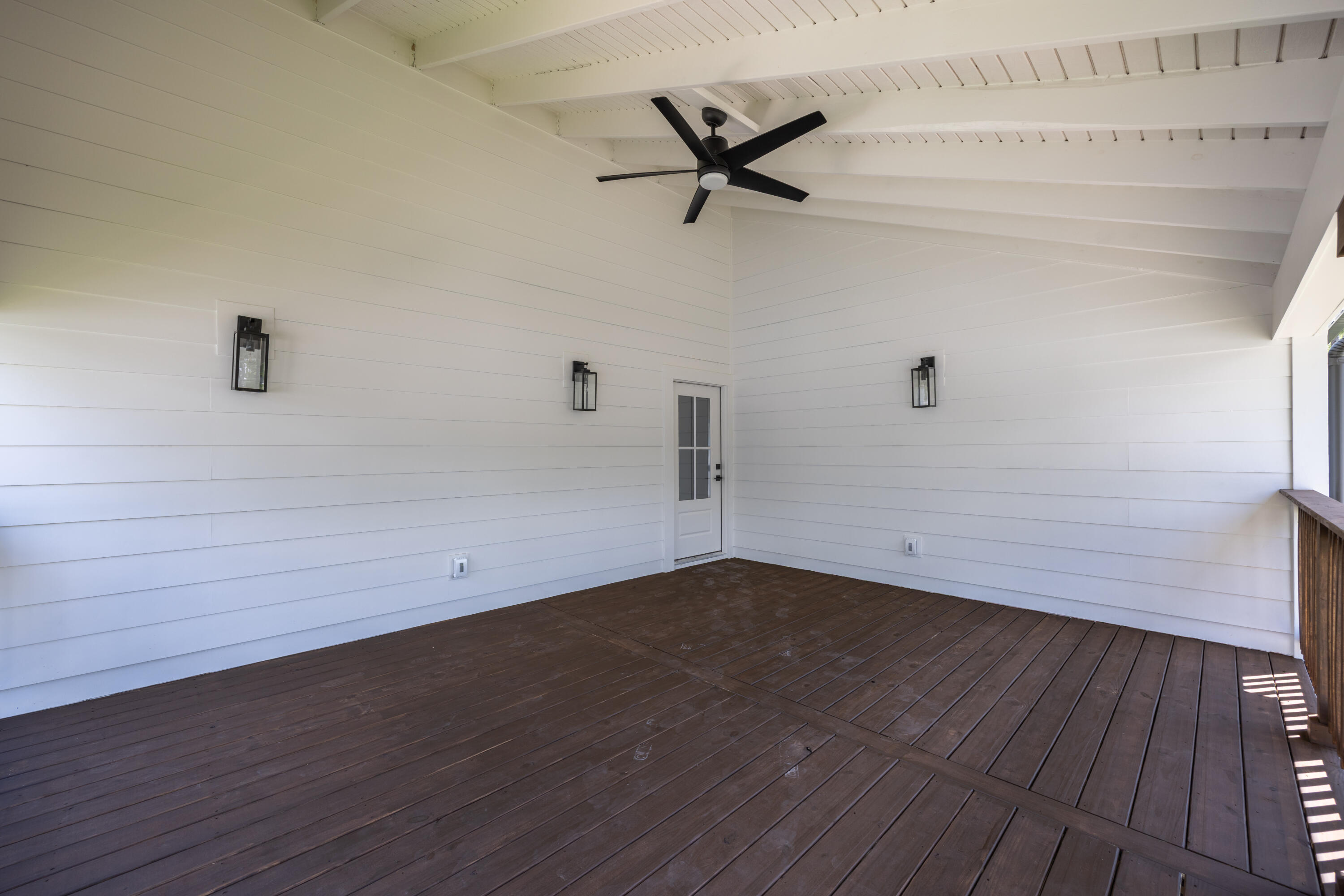 Freeport, Florida, 32439, United States, 4 Bedrooms Bedrooms, ,4 BathroomsBathrooms,Residential,For Sale,1896643