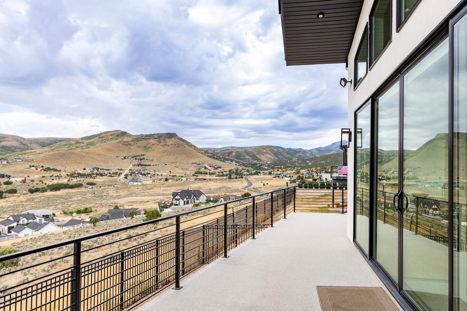  Modern Luxury with Unobstructed Views of Salt Lake Valley and Mountains - 物件實景