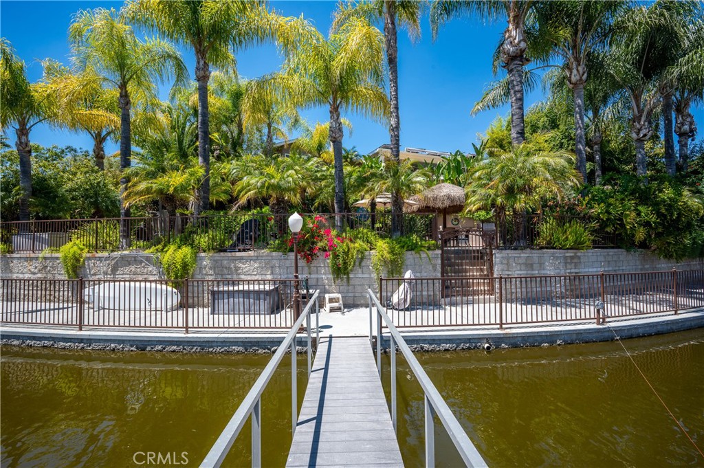 Canyon Lake, California, 92587, United States, 3 Bedrooms Bedrooms, ,2 BathroomsBathrooms,Residential,For Sale,1945004