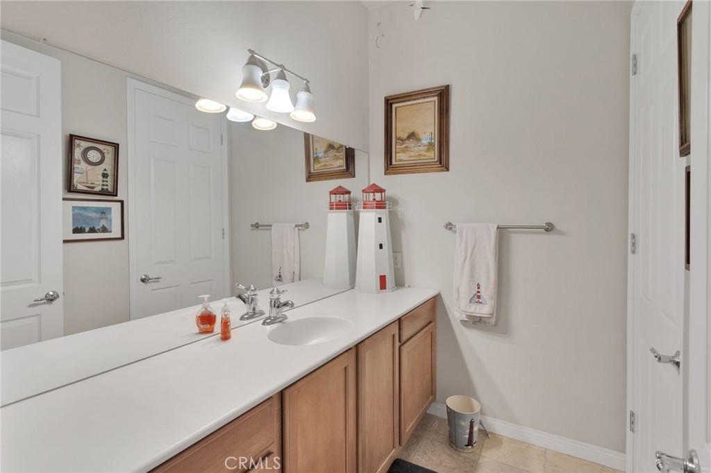 Apple Valley, California, 92308, United States, 2 Bedrooms Bedrooms, ,3 BathroomsBathrooms,Residential,For Sale,1958673