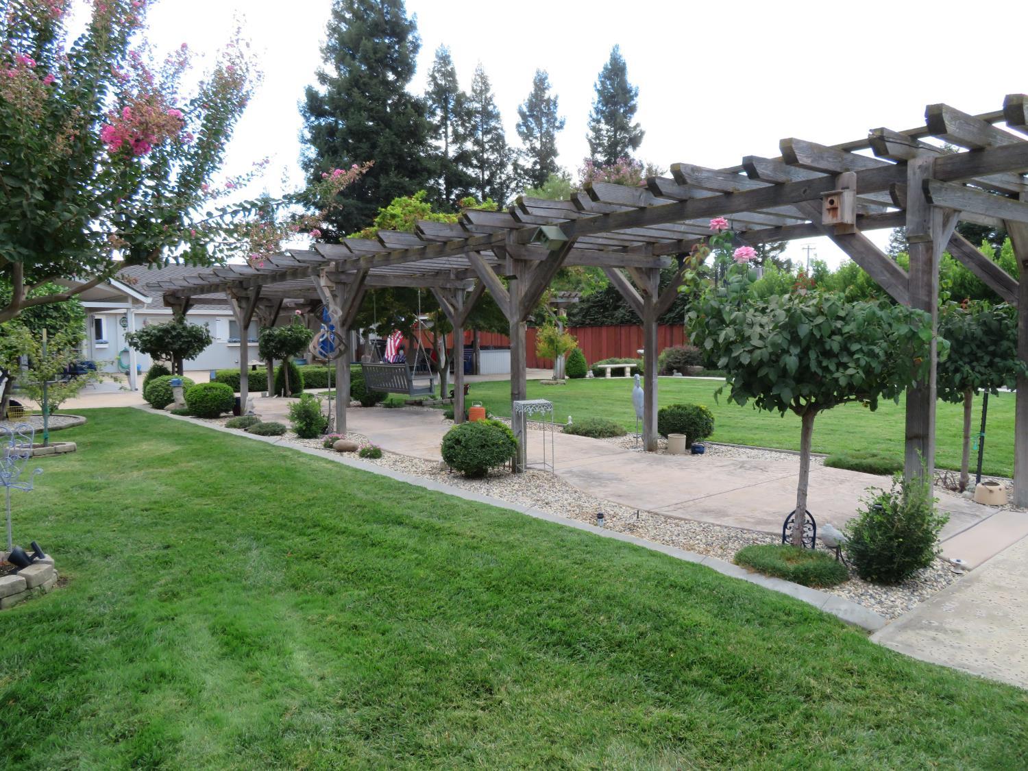 Oakdale, California, 95361, United States, 3 Bedrooms Bedrooms, ,2 BathroomsBathrooms,Residential,For Sale,1942703