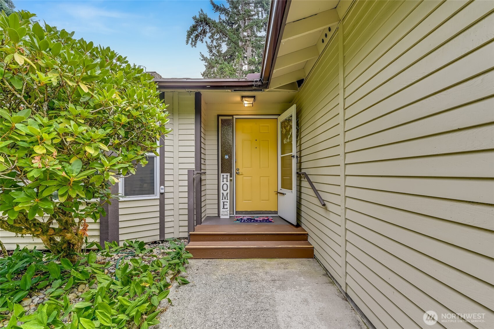 Puyallup, Washington, 98374, United States, 3 Bedrooms Bedrooms, ,1 BathroomBathrooms,Residential,For Sale,1917065