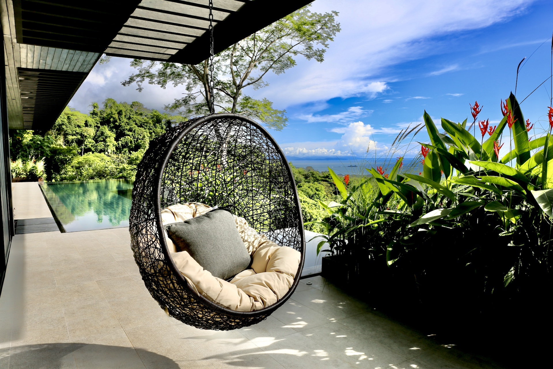Uvita, Puntarenas, CR, 3 Bedrooms Bedrooms, ,5 BathroomsBathrooms,Residential,For Sale,1847310
