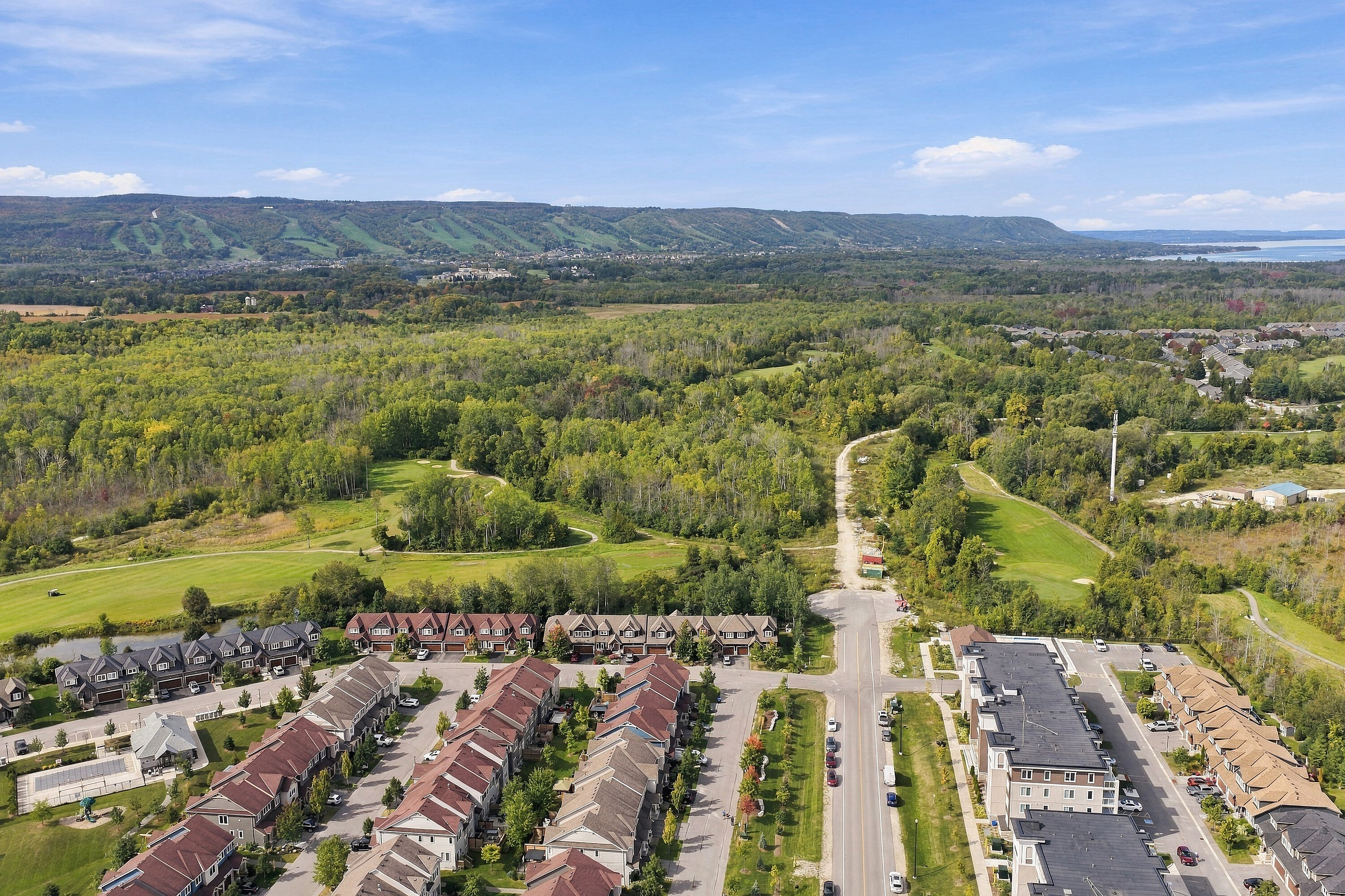  Charming Collingwood Condo - 物件實景