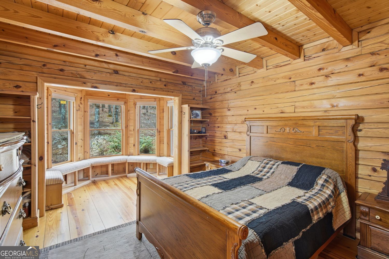 Ellijay, Georgia, 30536, United States, 2 Bedrooms Bedrooms, ,3 BathroomsBathrooms,Residential,For Sale,2035001