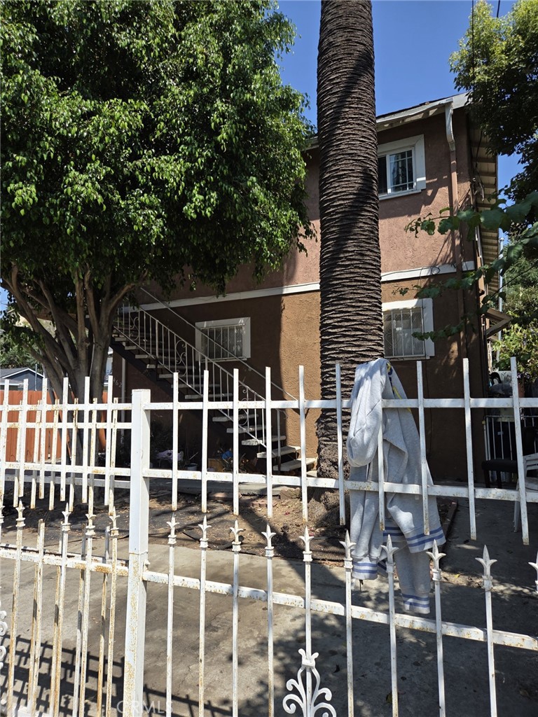 Los Angeles, California, 90063, United States, ,Residential,For Sale,1901047