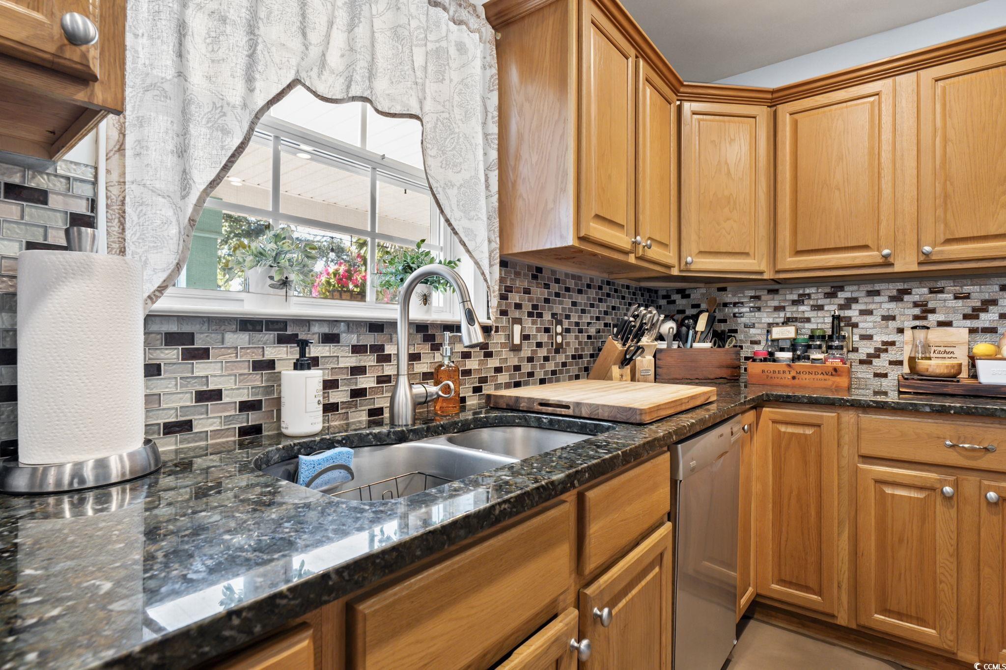 Murrells Inlet, South Carolina, 29576, United States, 5 Bedrooms Bedrooms, ,4 BathroomsBathrooms,Residential,For Sale,1988328