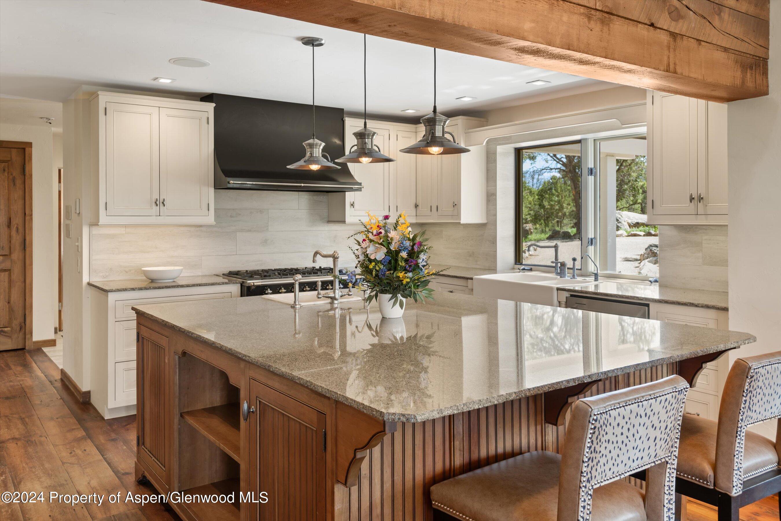 Carbondale, Colorado, 81623, United States, 8 Bedrooms Bedrooms, ,9 BathroomsBathrooms,Residential,For Sale,1902362
