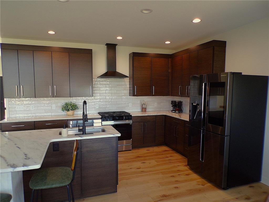 Alexandria, Minnesota, 56308, United States, 4 Bedrooms Bedrooms, ,2 BathroomsBathrooms,Residential,For Sale,2019044
