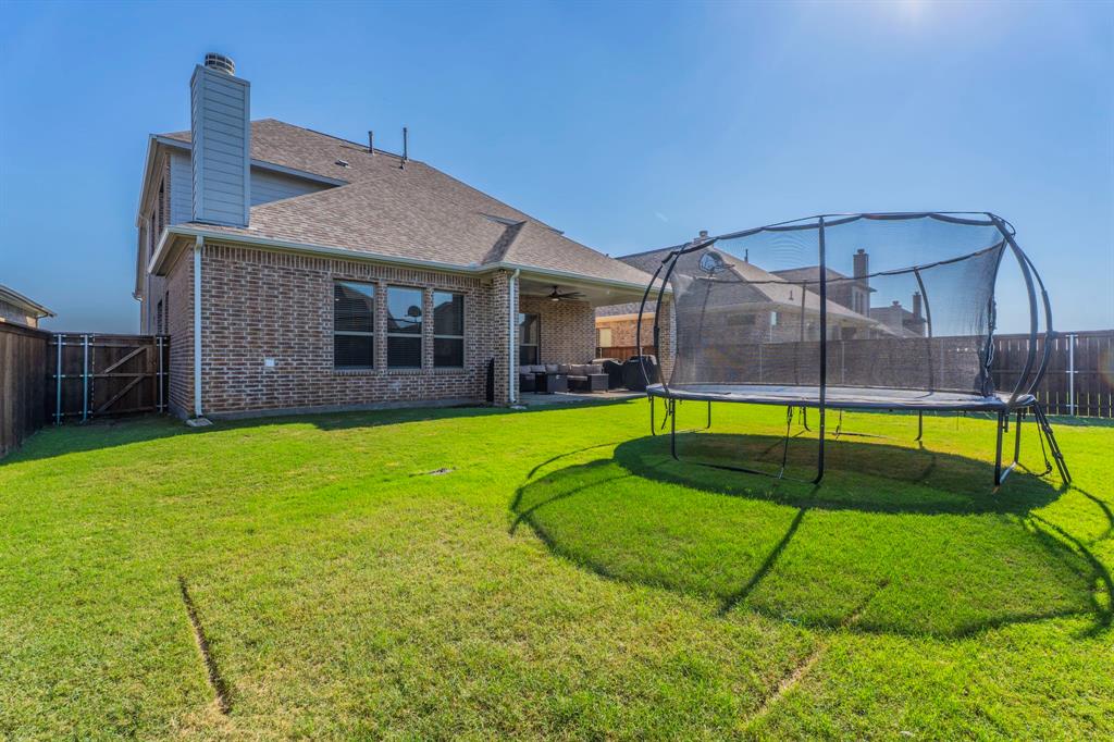 Celina, Texas, 75009, United States, 4 Bedrooms Bedrooms, ,4 BathroomsBathrooms,Residential,For Sale,1981096