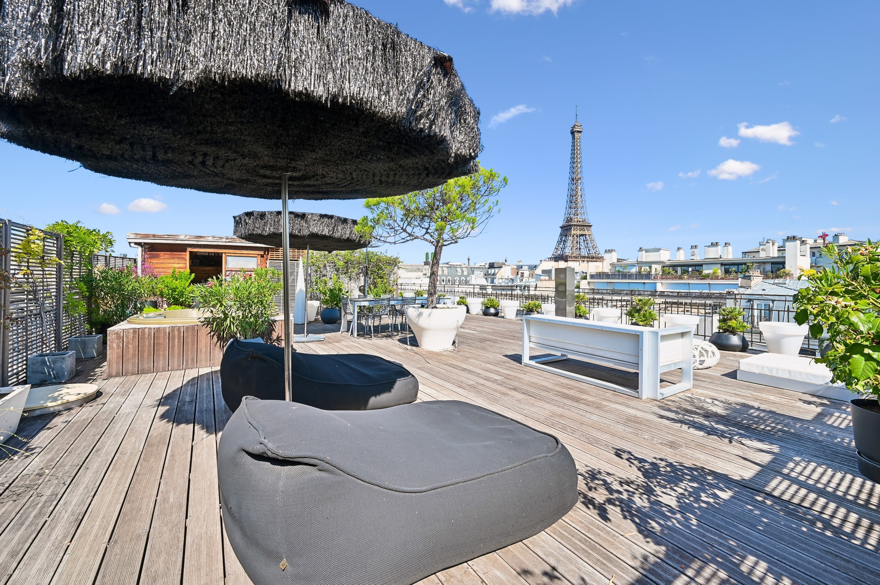  PARIS 15TH - CHAMP DE MARS / EIFFEL TOWER: EXCEPTIONAL FAMILY PENTHOUSE WITH PR… - 物件實景