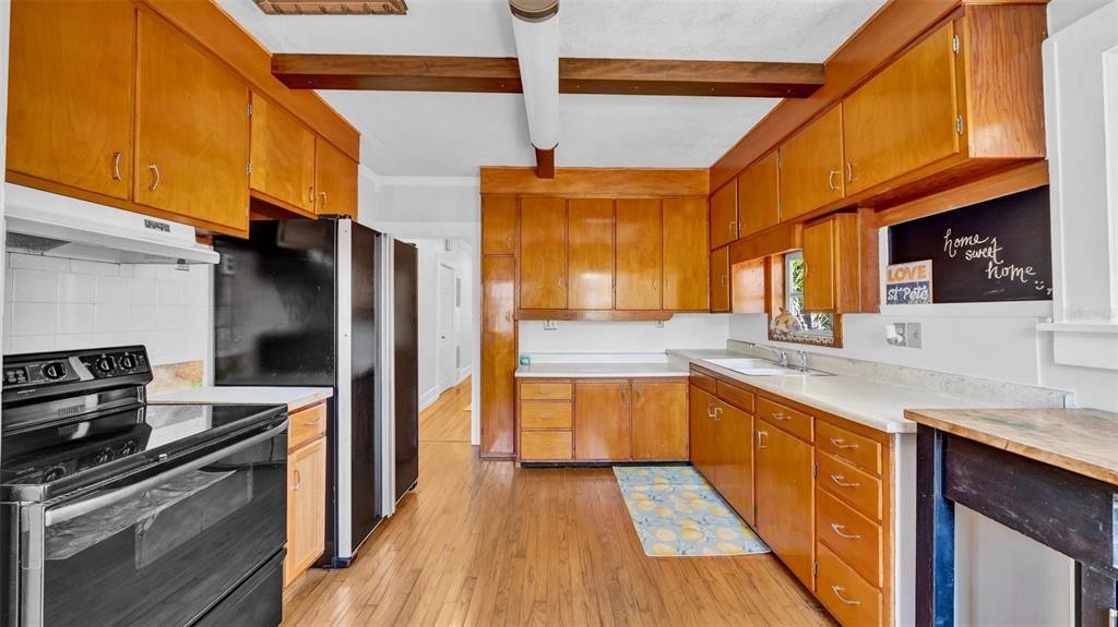 St Petersburg, Florida, 33705, United States, 3 Bedrooms Bedrooms, ,3 BathroomsBathrooms,Residential,For Sale,1778823