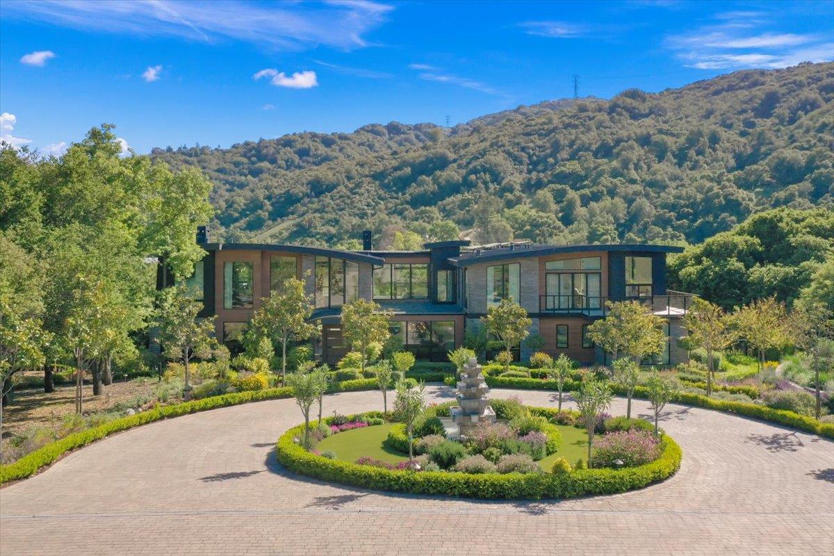 Saratoga, California, 95070, United States, 6 Bedrooms Bedrooms, ,11 BathroomsBathrooms,Residential,For Sale,1971416