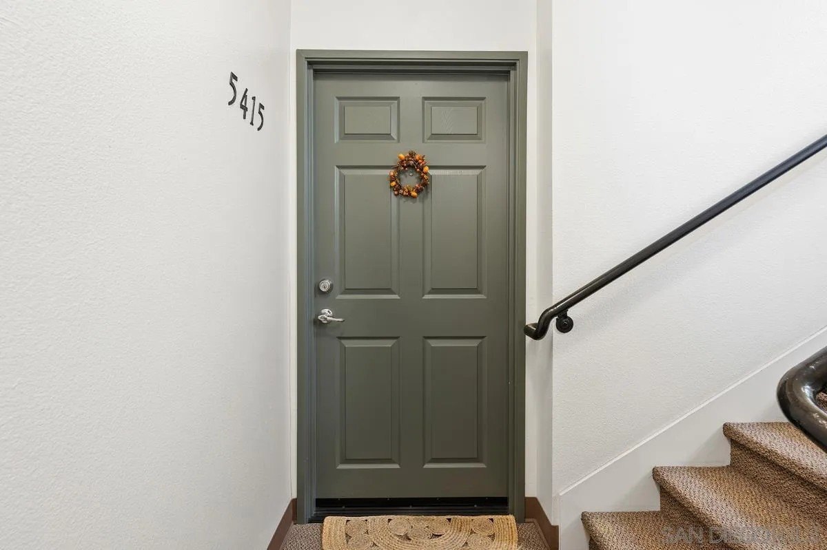 San Diego, California, 92105, United States, 2 Bedrooms Bedrooms, ,2 BathroomsBathrooms,Residential,For Sale,1970106