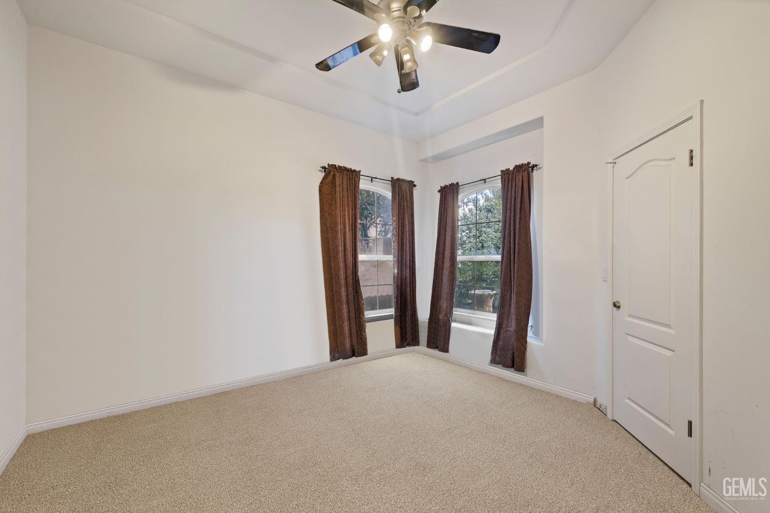 Bakersfield, California, 93312, United States, 4 Bedrooms Bedrooms, ,3 BathroomsBathrooms,Residential,For Sale,1992986