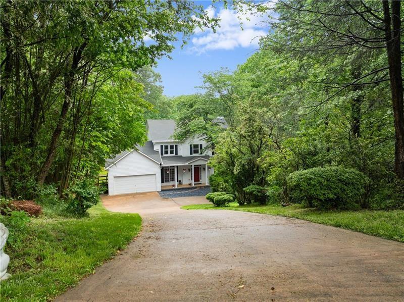 Cumming, Georgia, 30041, United States, 4 Bedrooms Bedrooms, ,3 BathroomsBathrooms,Residential,For Sale,1928883