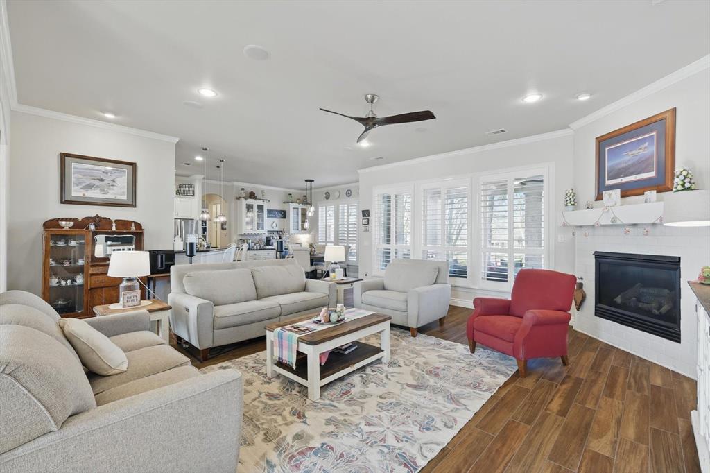 Fort Worth, Texas, 76179, United States, 4 Bedrooms Bedrooms, ,3 BathroomsBathrooms,Residential,For Sale,1887777