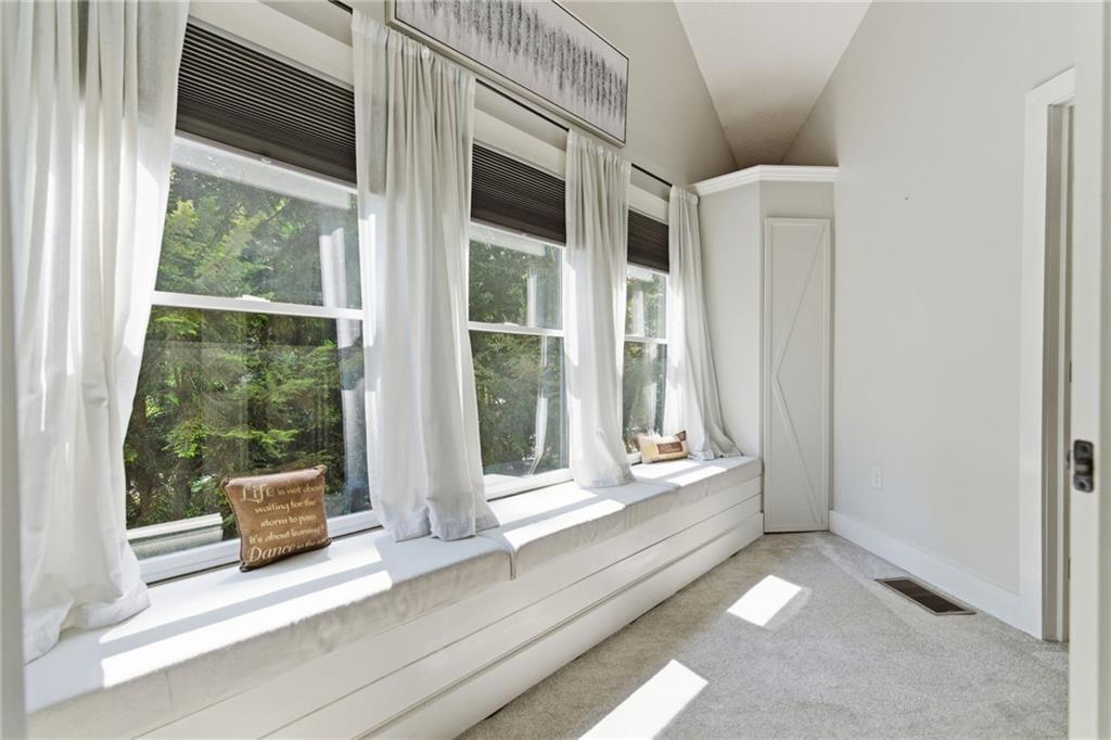 Cumming, Georgia, 30041, United States, 2 Bedrooms Bedrooms, ,2 BathroomsBathrooms,Residential,For Sale,2040226