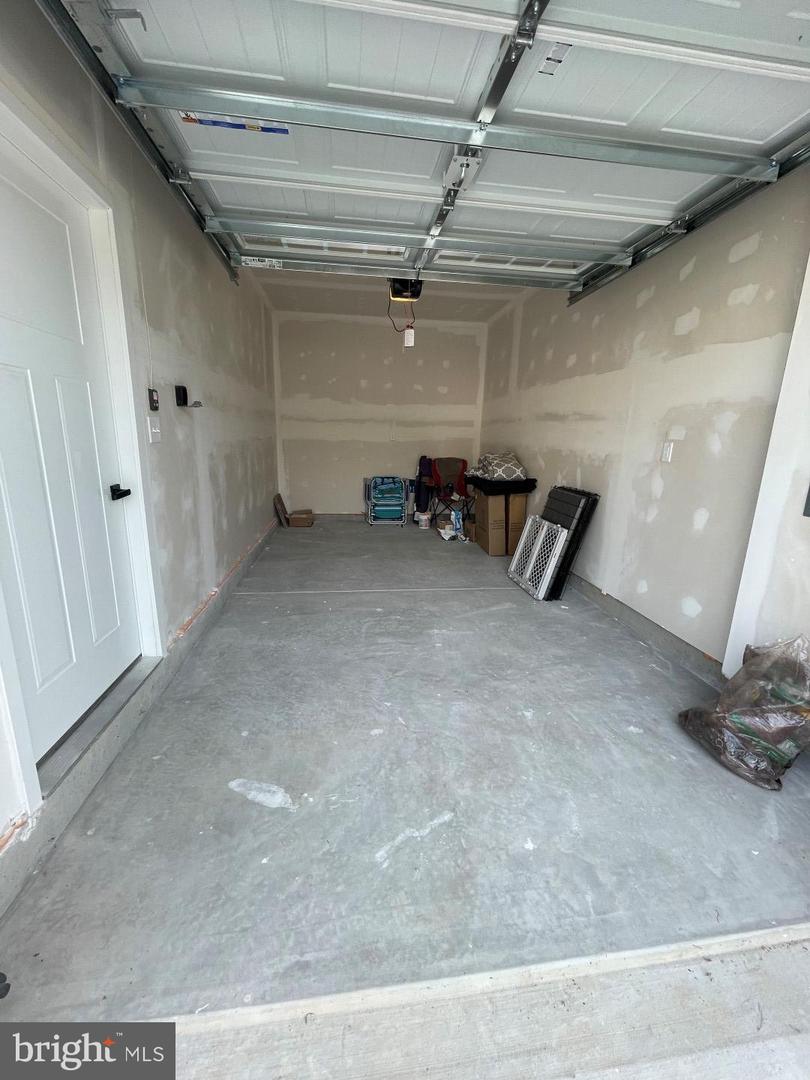 Berlin, Maryland, 21811, United States, 3 Bedrooms Bedrooms, ,3 BathroomsBathrooms,Residential,For Sale,1917414