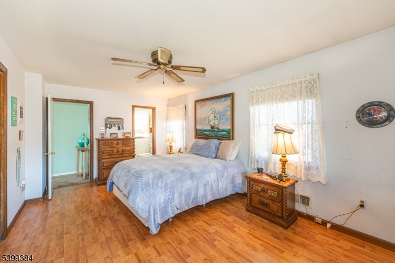 Wharton Boro, New Jersey, 07885, United States, 3 Bedrooms Bedrooms, ,2 BathroomsBathrooms,Residential,For Sale,2003282