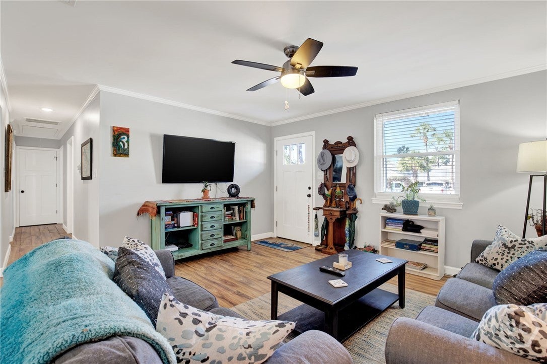 TYBEE ISLAND, Georgia, 31328, United States, 3 Bedrooms Bedrooms, ,2 BathroomsBathrooms,Residential,For Sale,2014839