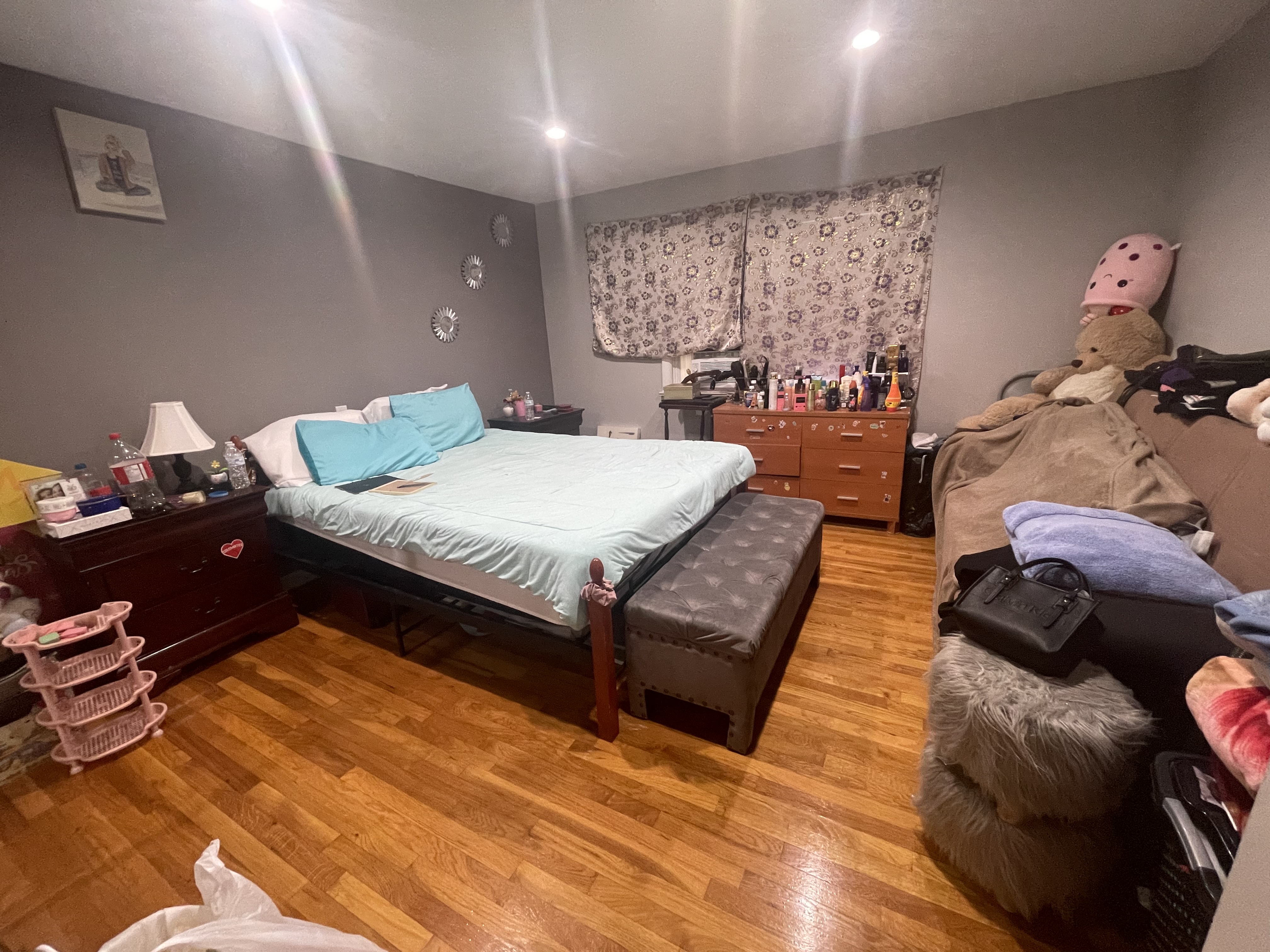 Fairview, New Jersey, 07022, United States, 3 Bedrooms Bedrooms, ,1 BathroomBathrooms,Residential,For Sale,1935345