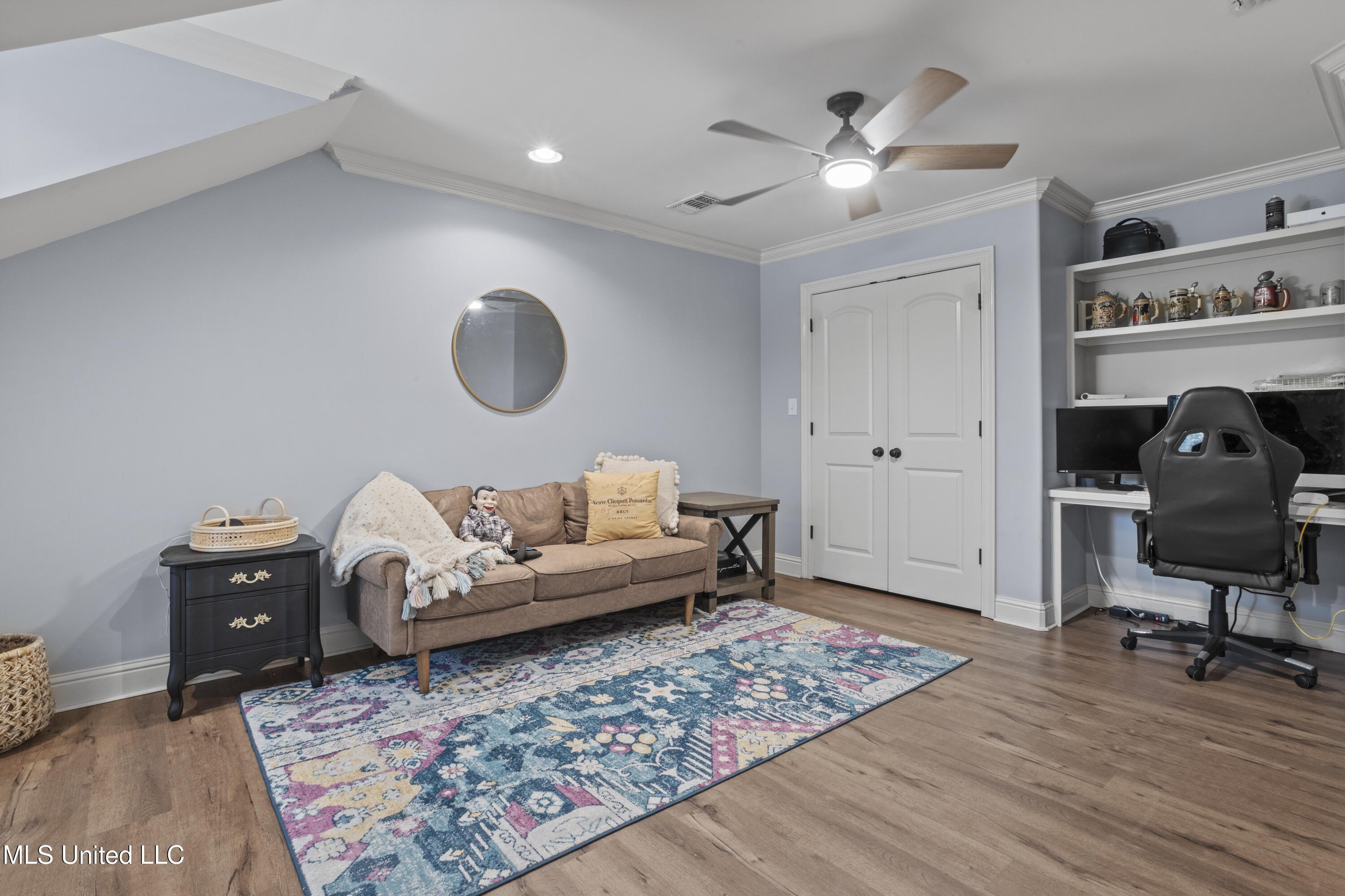 Ocean Springs, Mississippi, 39564, United States, 4 Bedrooms Bedrooms, ,3 BathroomsBathrooms,Residential,For Sale,1976002