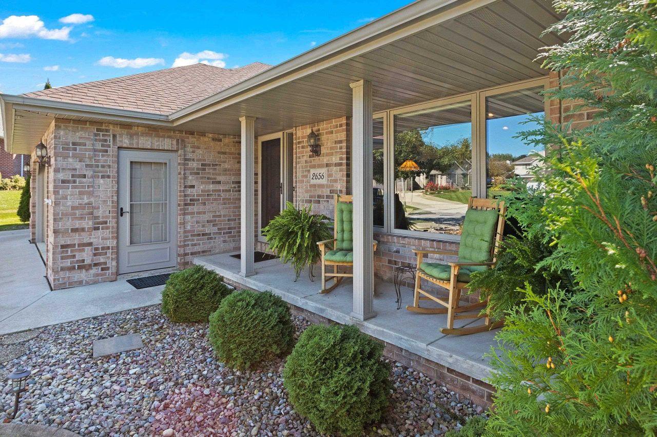 GREEN BAY, Wisconsin, 54302, United States, 3 Bedrooms Bedrooms, ,4 BathroomsBathrooms,Residential,For Sale,1818314