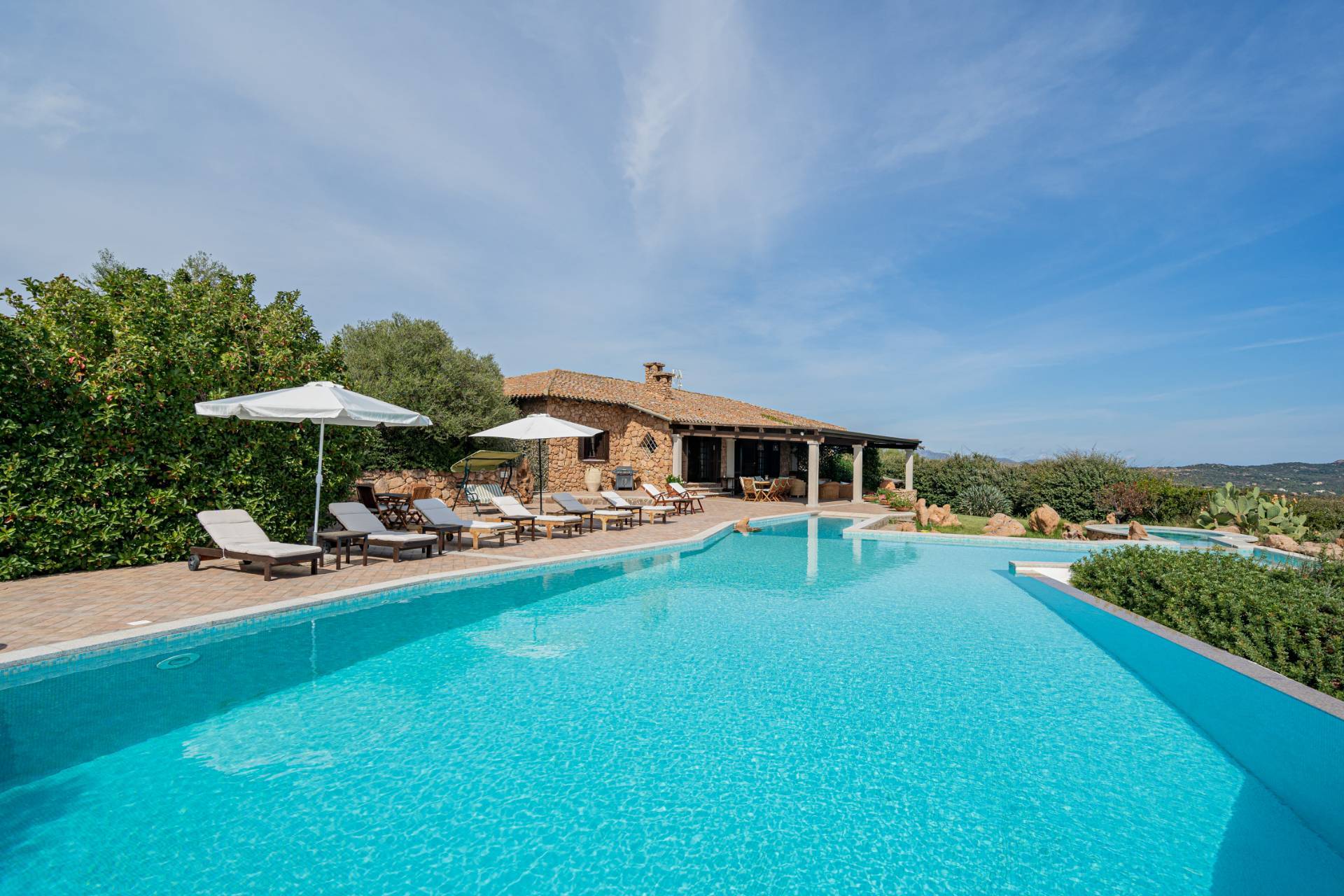 via Monte Ortobene, Loiri Porto San Paolo, Sassari, IT, 7 Bedrooms Bedrooms, ,6 BathroomsBathrooms,Residential,For Sale,via Monte Ortobene,1441088