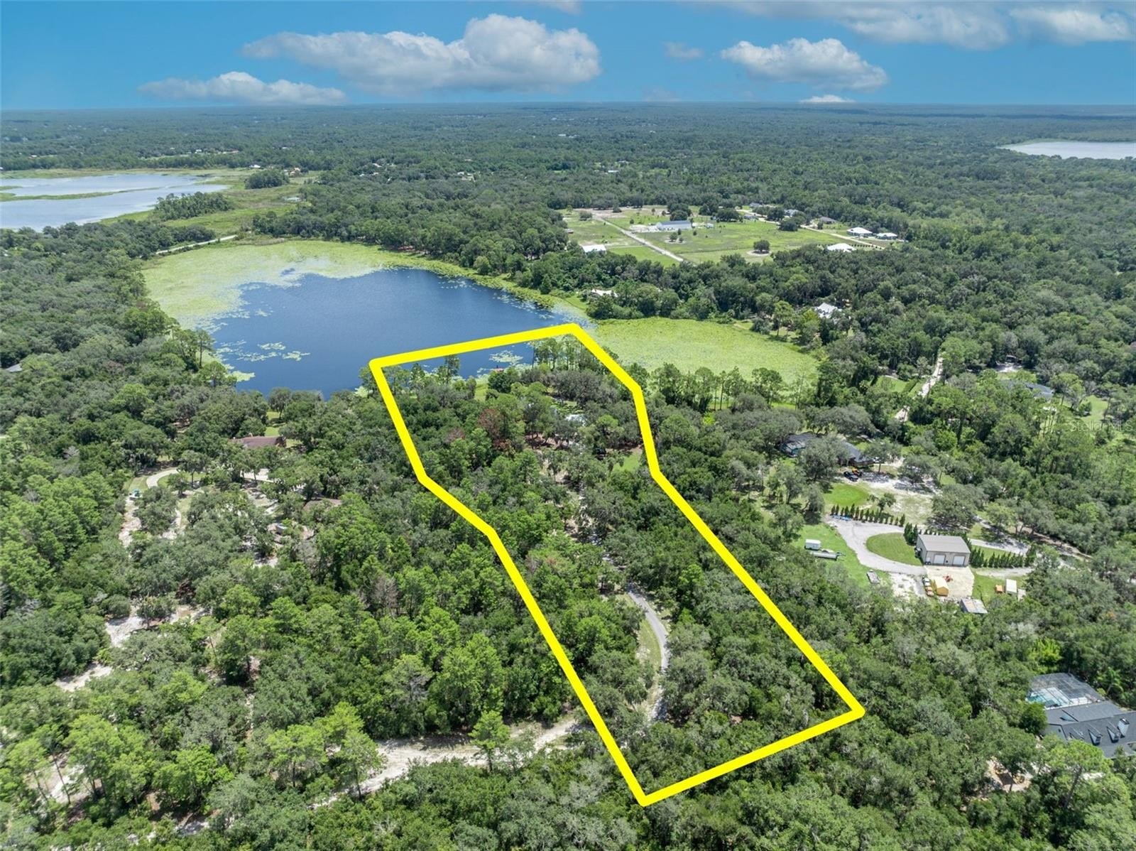 DELTONA, Florida, 32725, United States, 5 Bedrooms Bedrooms, ,3 BathroomsBathrooms,Residential,For Sale,1983219