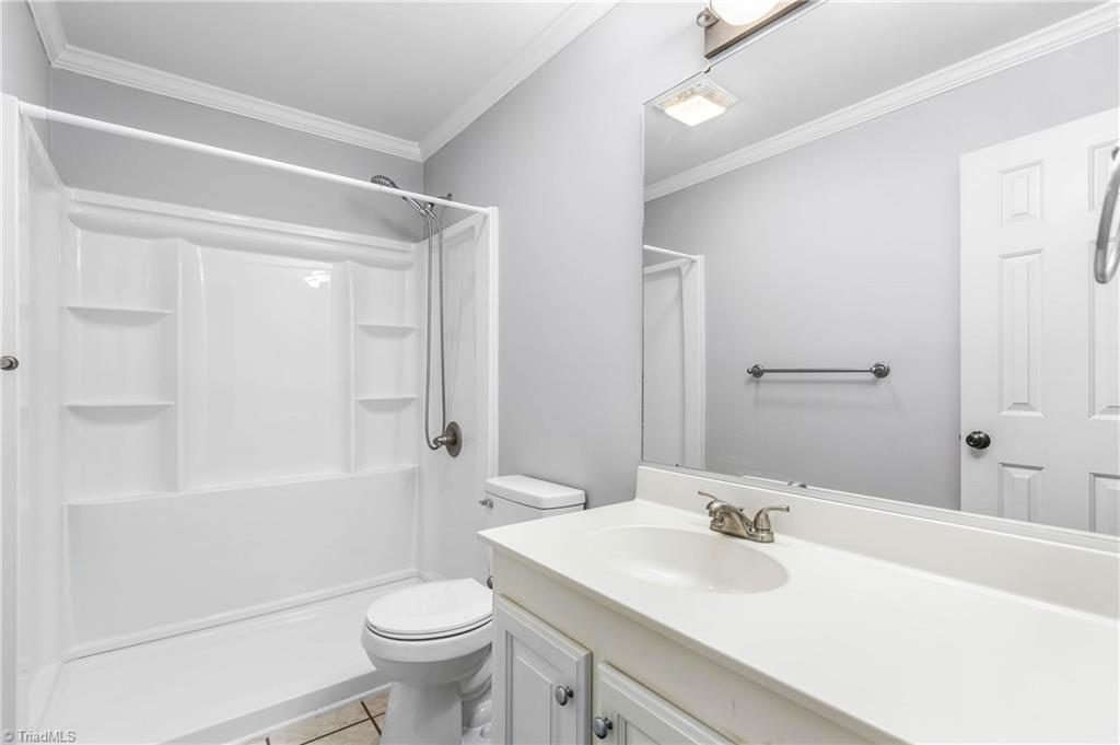 Stokesdale, North Carolina, 27357, United States, 3 Bedrooms Bedrooms, ,3 BathroomsBathrooms,Residential,For Sale,1876526