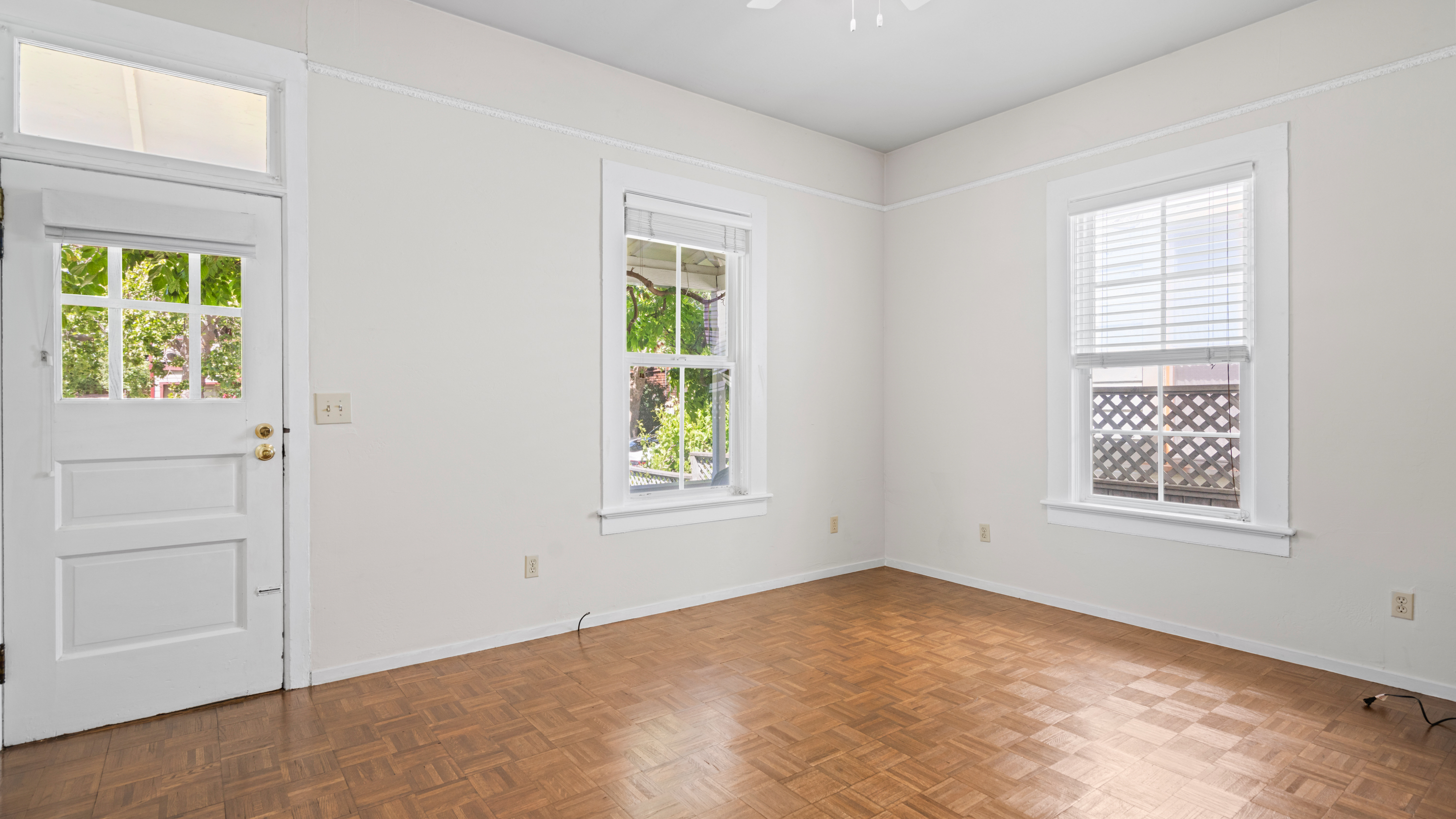  Charming Duplex in the Heart of Downtown - 物件實景