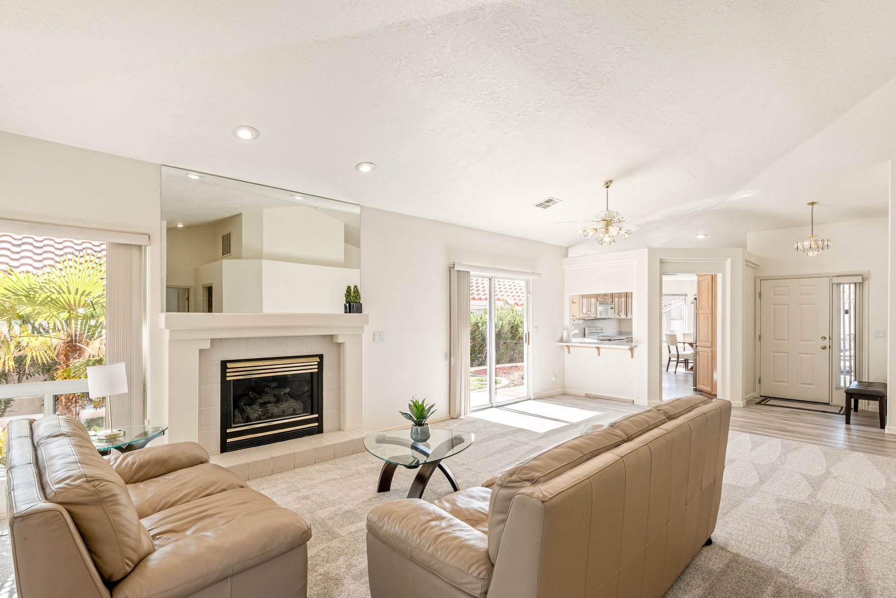  Low-Maintenance Living in a Prime Green Springs Location - 物件實景