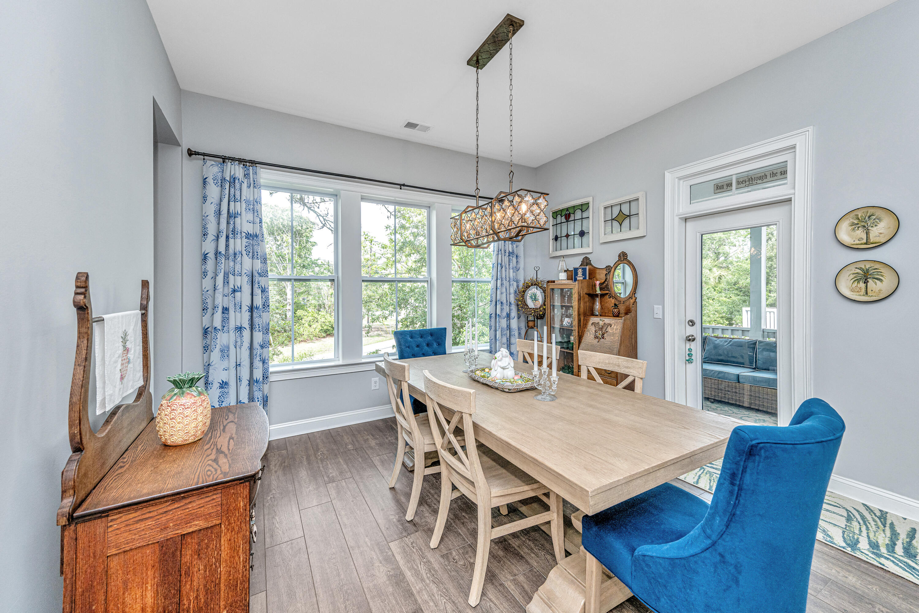 Charleston, South Carolina, 29412, United States, 3 Bedrooms Bedrooms, ,3 BathroomsBathrooms,Residential,For Sale,1932222