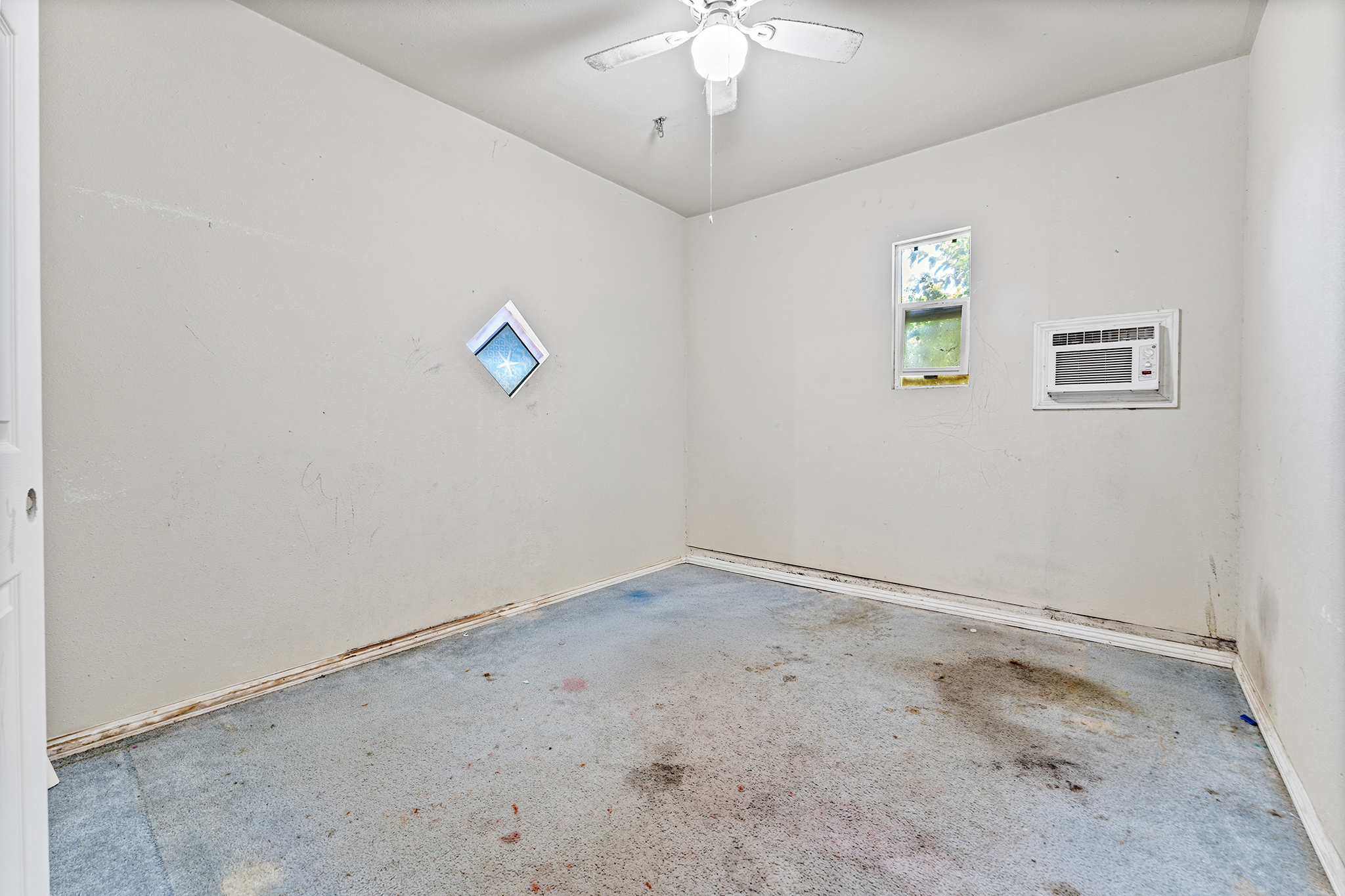 San Bernardino, California, 92404, United States, 4 Bedrooms Bedrooms, ,2 BathroomsBathrooms,Residential,For Sale,1934964