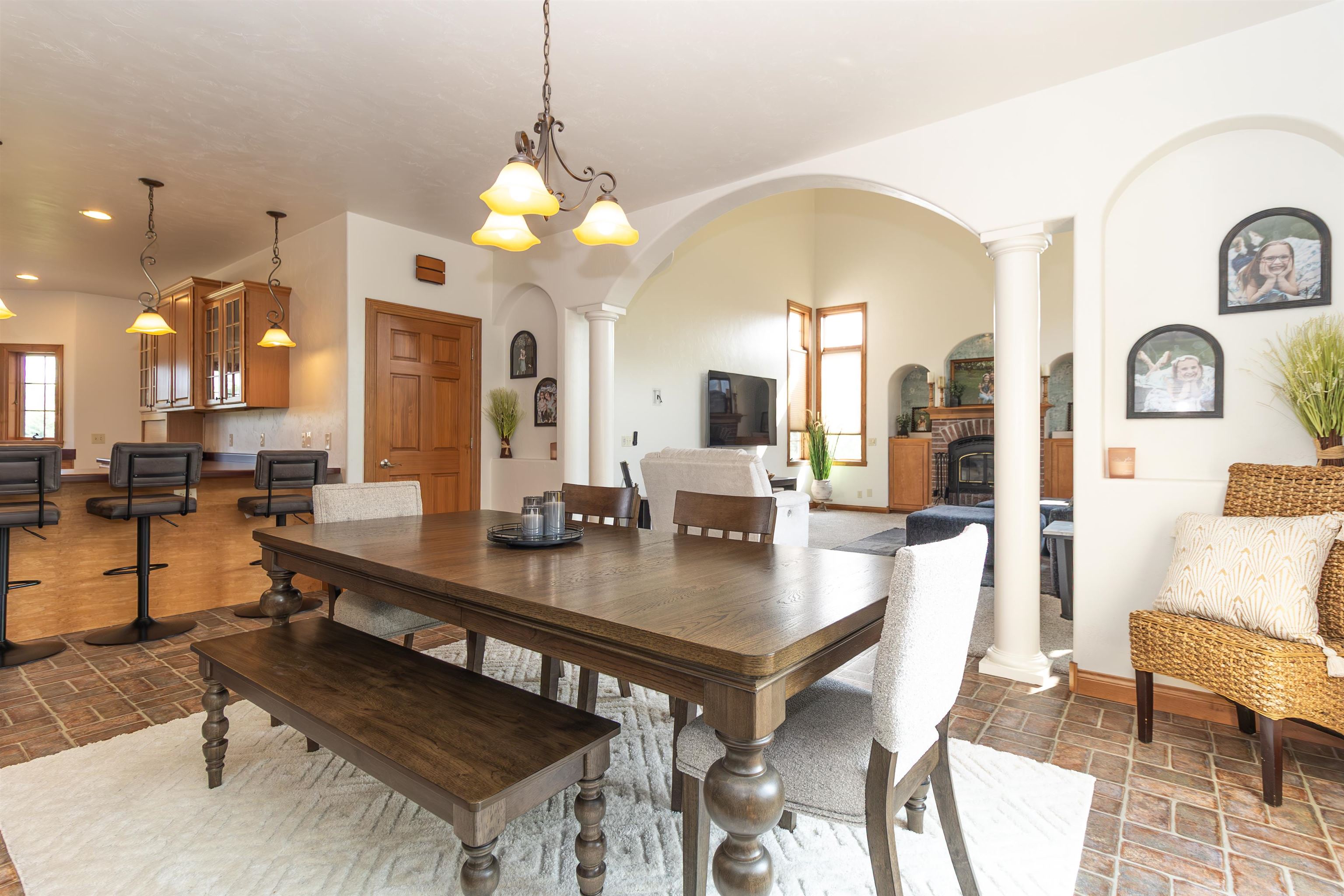 SEYMOUR, Wisconsin, 54115, United States, 4 Bedrooms Bedrooms, ,4 BathroomsBathrooms,Residential,For Sale,1926224