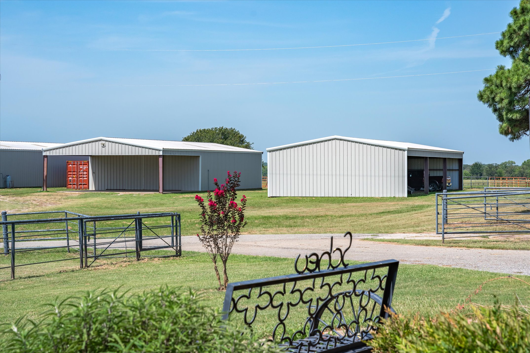 9208 FM 17, Grand Saline, Texas, 75140, United States, 5 Bedrooms Bedrooms, ,6 BathroomsBathrooms,Residential,For Sale,9208 FM 17,1317594