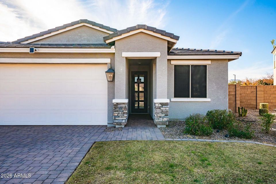 Surprise, Arizona, 85388, United States, 5 Bedrooms Bedrooms, ,Residential,For Sale,2011376