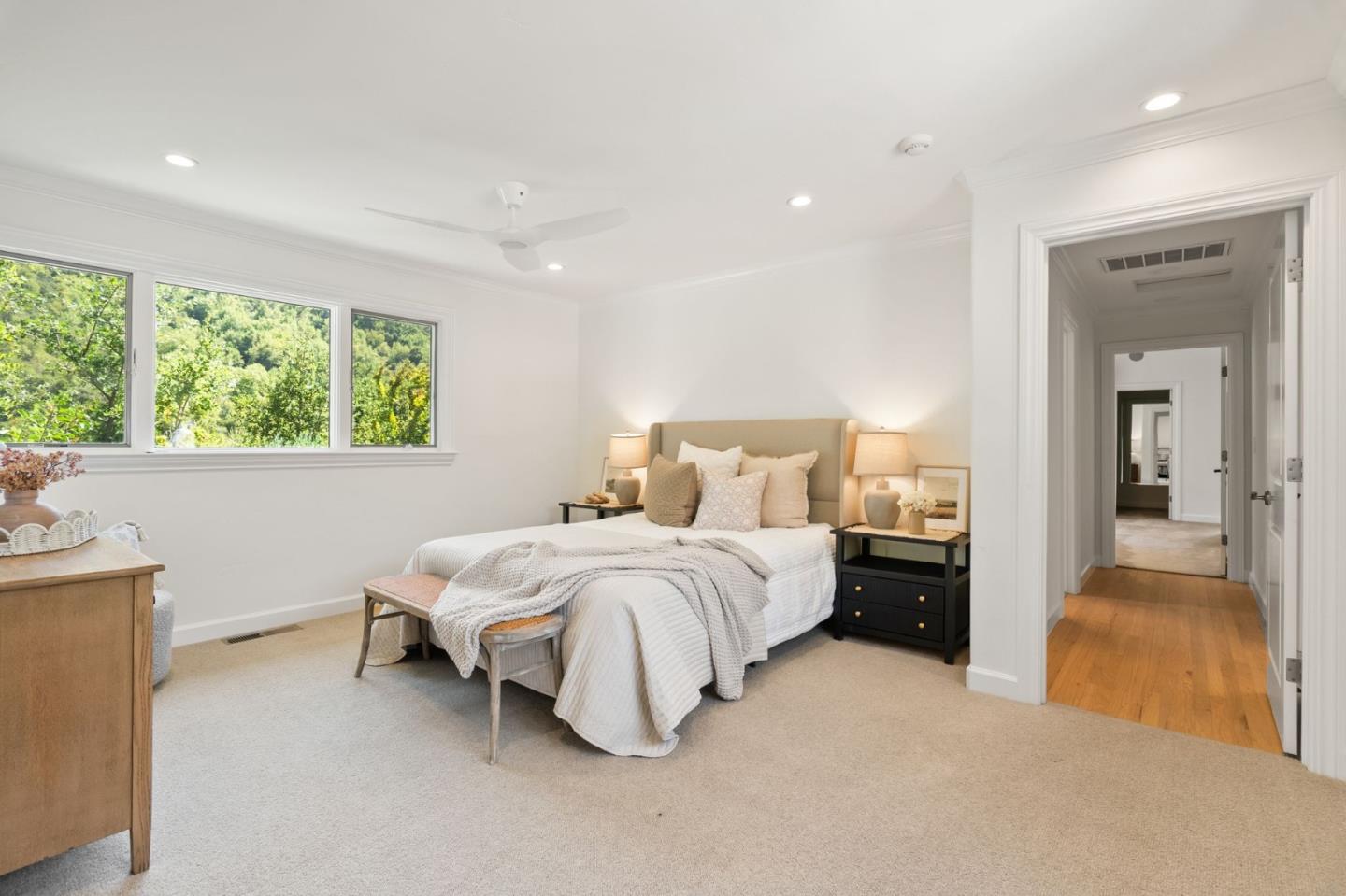 Los Gatos, California, 95032, United States, 4 Bedrooms Bedrooms, ,4 BathroomsBathrooms,Residential,For Sale,1918329