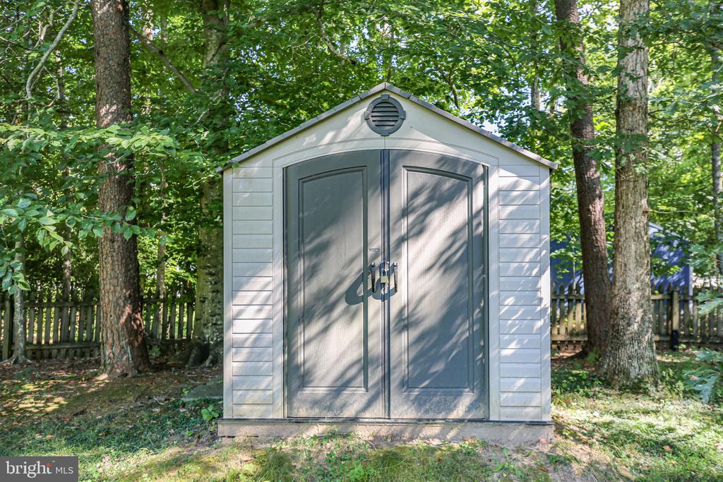 Fredericksburg, Virginia, 22407, United States, 5 Bedrooms Bedrooms, ,5 BathroomsBathrooms,Residential,For Sale,1927805