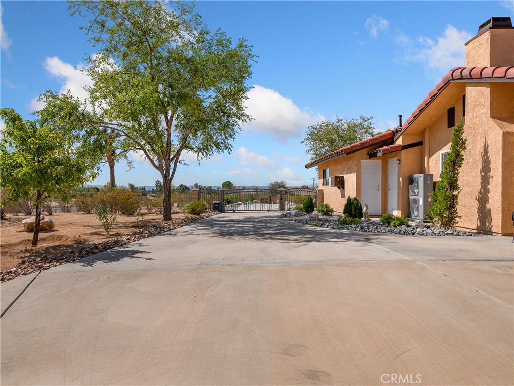 Apple Valley, California, 92307, United States, 3 Bedrooms Bedrooms, ,3 BathroomsBathrooms,Residential,For Sale,1954812