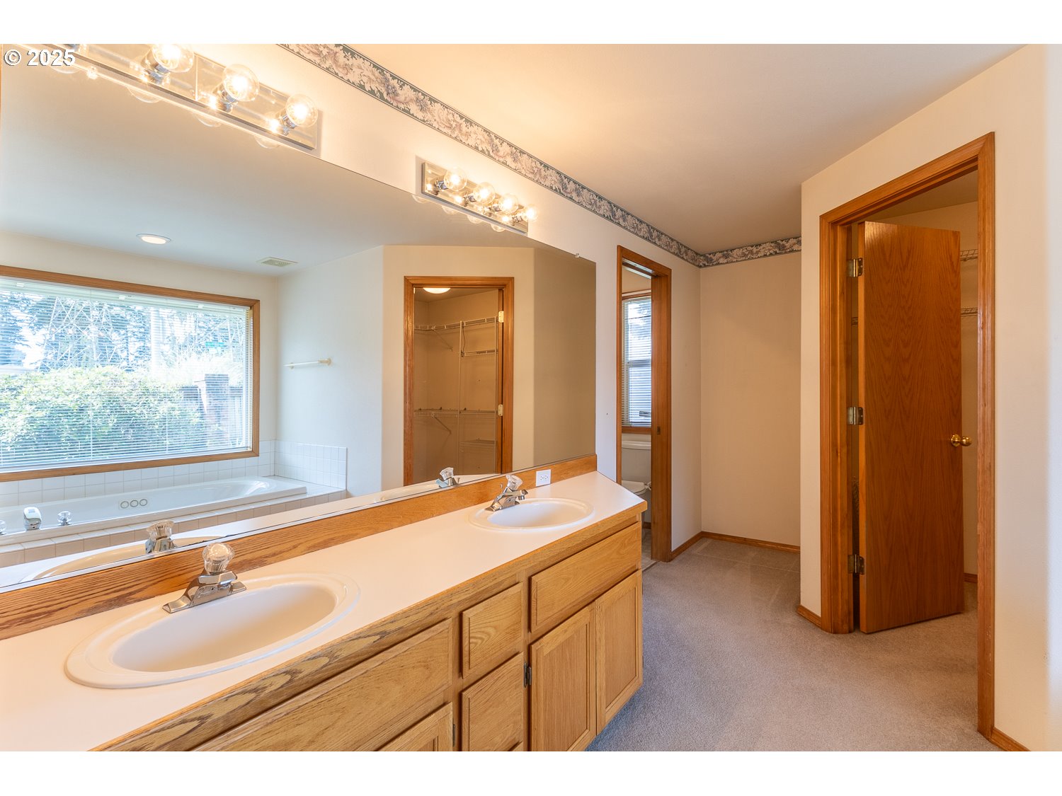 Vancouver, Washington, 98664, United States, 3 Bedrooms Bedrooms, ,2 BathroomsBathrooms,Residential,For Sale,1793111