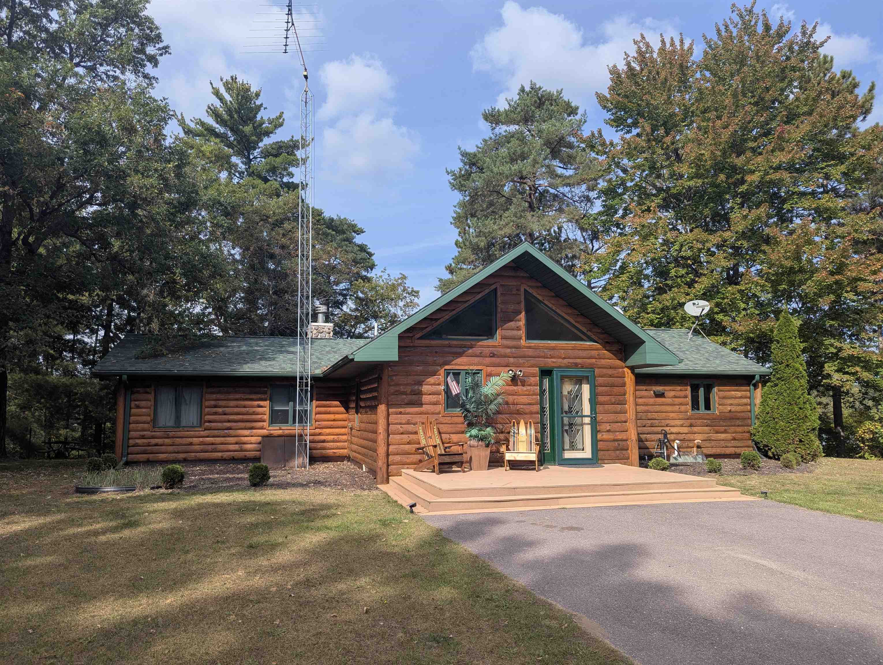 Friendship, Wisconsin, 53934, United States, 4 Bedrooms Bedrooms, ,2 BathroomsBathrooms,Residential,For Sale,1976127